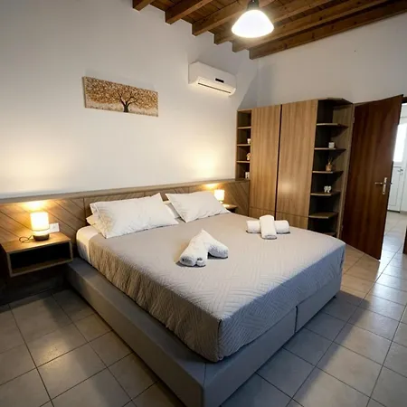 Casa Thea